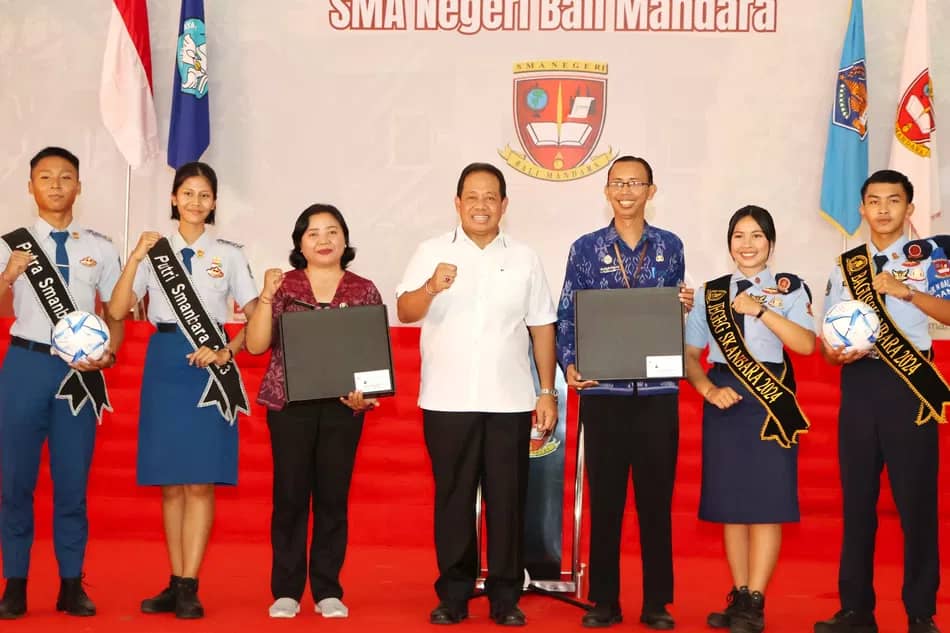 budaya lokal bali